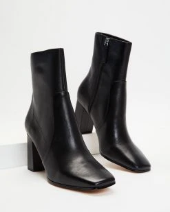ALDO Theliven Heeled Ankle Boots Black -Women's Ankle Boots Sales 2024 http3A2F2Fstatic.theiconic.com .au2Fp2Faldo 4556 9249821 3