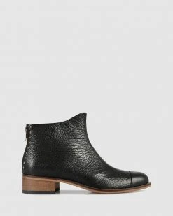 Beau Coops Beau5 Montone Ankle Boots Black