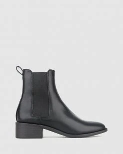 Betts Dream Block Heel Chelsea Boots Black