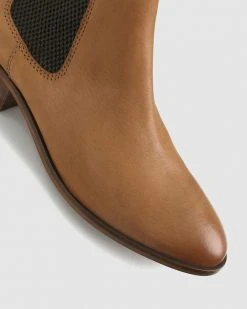 Betts Surge Leather Chelsea Boots Amber Tan -Women's Ankle Boots Sales 2024 http3A2F2Fstatic.theiconic.com .au2Fp2Fbetts 0427 8869821 4