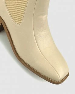 Betts Jasper Tall Chelsea Boots Bone -Women's Ankle Boots Sales 2024 http3A2F2Fstatic.theiconic.com .au2Fp2Fbetts 2901 1463231 4