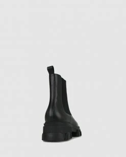 Betts Grime Extra Chunky Chelsea Boots Black -Women's Ankle Boots Sales 2024 http3A2F2Fstatic.theiconic.com .au2Fp2Fbetts 3438 4719521 2