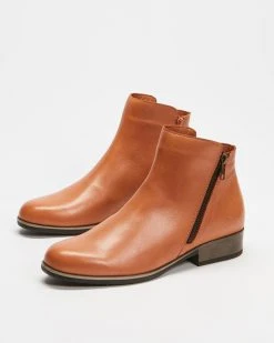 Bueno Tristen Coconut -Women's Ankle Boots Sales 2024 http3A2F2Fstatic.theiconic.com .au2Fp2Fbueno 7018 2969821 3