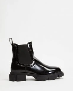Dazie Edgy Ankle Boots Black Gloss