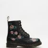 Dr Martens 1460 Vonda Chain 8 Eye Boots - Women's Black Nappa