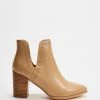 Freelance Shoes Zora Camel