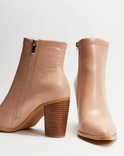 Freelance Shoes Count Camel -Women's Ankle Boots Sales 2024 http3A2F2Fstatic.theiconic.com .au2Fp2Ffreelance 9722 8464821 3