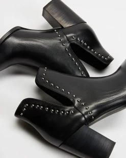 Freelance Shoes Zora Black -Women's Ankle Boots Sales 2024 http3A2F2Fstatic.theiconic.com .au2Fp2Ffreelance 9998 4967721 3