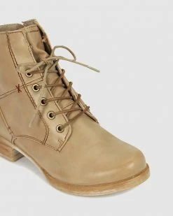 Los Cabos Carlito Taupe -Women's Ankle Boots Sales 2024 http3A2F2Fstatic.theiconic.com .au2Fp2Flos cabos 1056 9494231 2