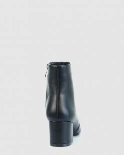 Los Cabos Stevie Black -Women's Ankle Boots Sales 2024 http3A2F2Fstatic.theiconic.com .au2Fp2Flos cabos 5986 7206111 2