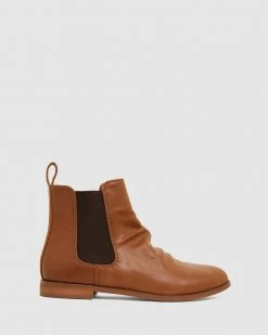 Ravella Eckna TAN SMOOTH