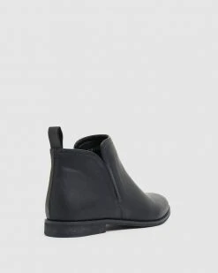 Ravella Earth BLACK SMOOTH -Women's Ankle Boots Sales 2024 http3A2F2Fstatic.theiconic.com .au2Fp2Fravella 9708 9014521 4