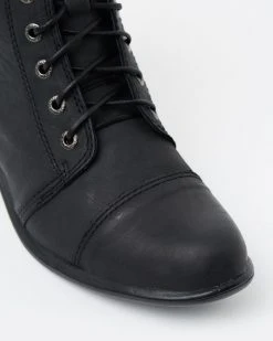 ROC Boots Australia Territory Leather Ankle Boots Black Oily -Women's Ankle Boots Sales 2024 http3A2F2Fstatic.theiconic.com .au2Fp2Froc boots australia 3337 272273 5