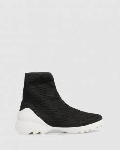 Sempre Di Elisabeth High Top sneakers Black