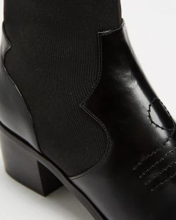 Senso Ryder Ebony -Women's Ankle Boots Sales 2024 http3A2F2Fstatic.theiconic.com .au2Fp2Fsenso 7685 2171521 4