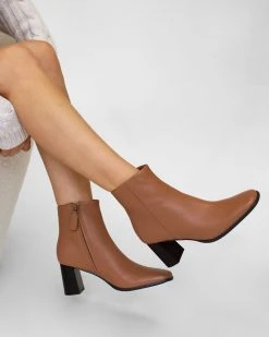 Senso Eadie I Teddy -Women's Ankle Boots Sales 2024 http3A2F2Fstatic.theiconic.com .au2Fp2Fsenso 7730 3027721 5