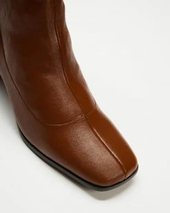Senso Elsie II Chestnut -Women's Ankle Boots Sales 2024 http3A2F2Fstatic.theiconic.com .au2Fp2Fsenso 7920 8243231 3