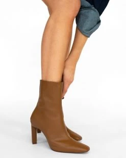 Senso Veronica I Chestnut -Women's Ankle Boots Sales 2024 http3A2F2Fstatic.theiconic.com .au2Fp2Fsenso 7966 2107231 4