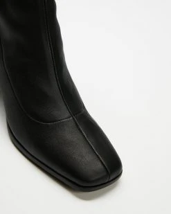 Senso Elsie II Ebony -Women's Ankle Boots Sales 2024 http3A2F2Fstatic.theiconic.com .au2Fp2Fsenso 7966 2443231 3