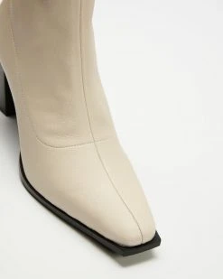 Senso Phoenix Ice -Women's Ankle Boots Sales 2024 http3A2F2Fstatic.theiconic.com .au2Fp2Fsenso 7969 1343231 3