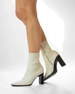 Senso Phoenix Ice -Women's Ankle Boots Sales 2024 http3A2F2Fstatic.theiconic.com .au2Fp2Fsenso 7973 1343231 5