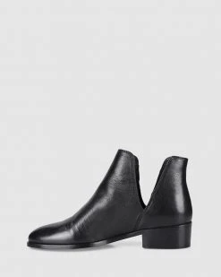 Siren Sadie Black Leather -Women's Ankle Boots Sales 2024 http3A2F2Fstatic.theiconic.com .au2Fp2Fsiren 2035 965948 3