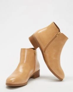 SPURR Palin Ankle Boots Tan Smooth -Women's Ankle Boots Sales 2024 http3A2F2Fstatic.theiconic.com .au2Fp2Fspurr 5457 8948611 2