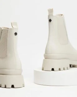 Steve Madden Mt Blanc Bone Leather -Women's Ankle Boots Sales 2024 http3A2F2Fstatic.theiconic.com .au2Fp2Fsteve madden 0401 6247431 3