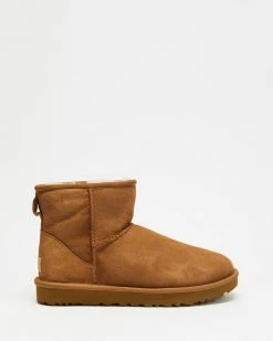 UGG Womens Classic Mini II Boots Chestnut