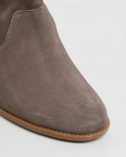 Vionic Vera Boots Greige -Women's Ankle Boots Sales 2024 http3A2F2Fstatic.theiconic.com .au2Fp2Fvionic 5802 852278 4