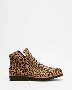 Walnut Melbourne Morgan Leather Boots Sand Leopard