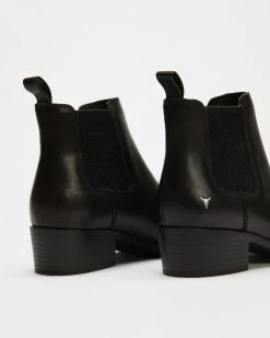 Windsor Smith Ravee Black Leather -Women's Ankle Boots Sales 2024 http3A2F2Fstatic.theiconic.com .au2Fp2Fwindsor smith 2599 222545 2